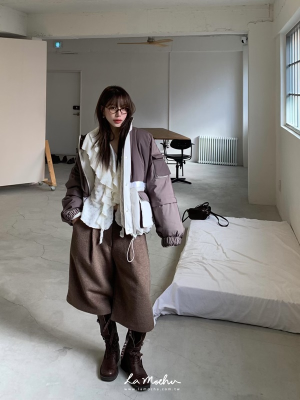 澎澎口袋拼色抽繩外套